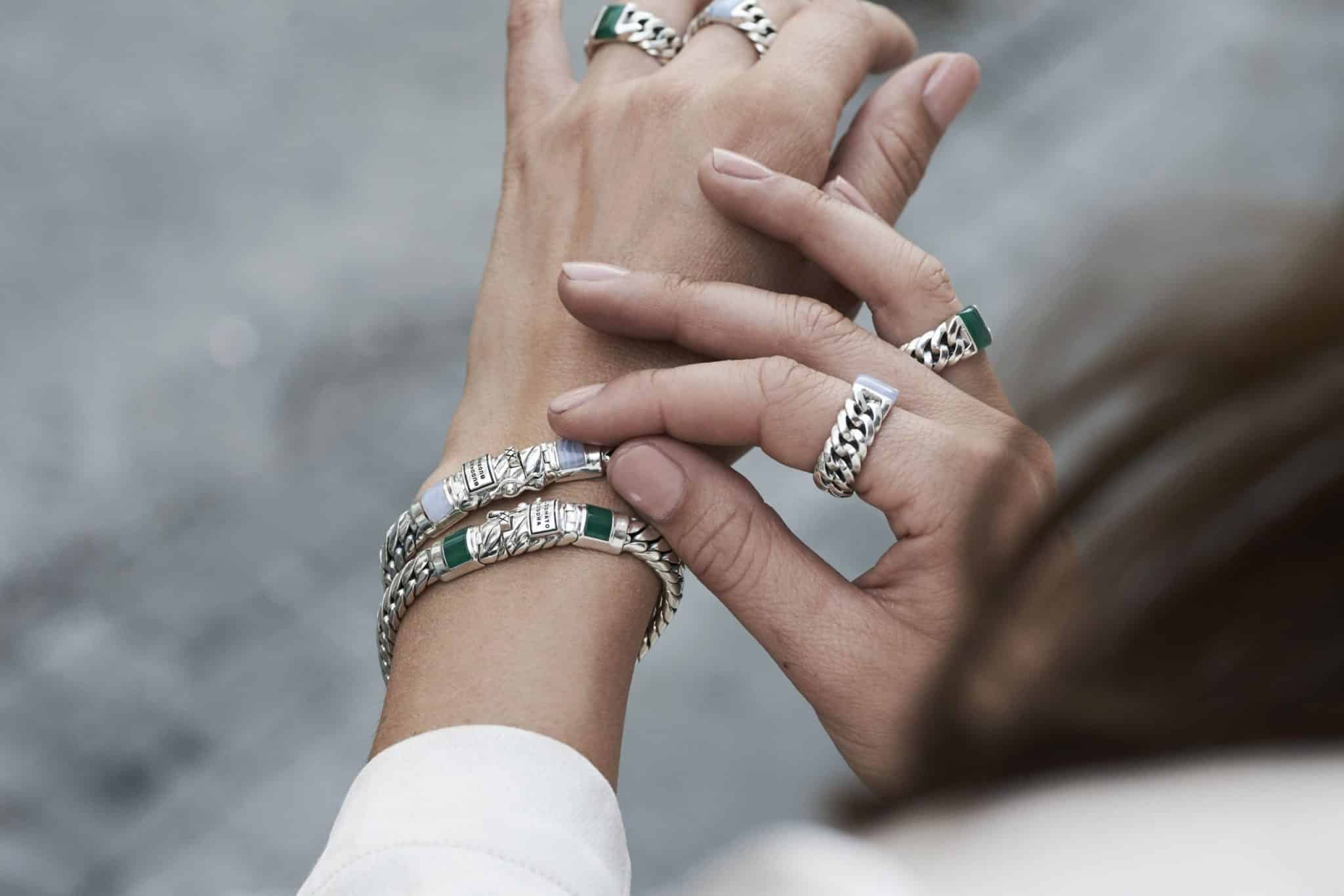 Kariem zal goochelen voor sieraden merk Buddha to Buddha!